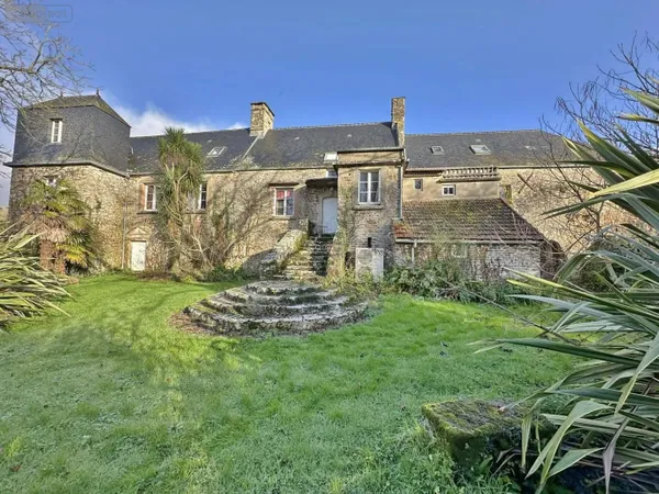 Propriété 16 pièces 98 m² 
