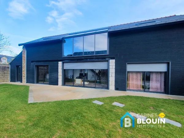 Maison 4 pièces 136 m² 
