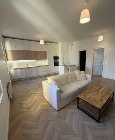 Appartement 3 pièces 63 m² 