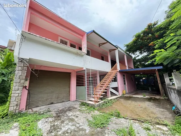 Immeuble 169 m² 