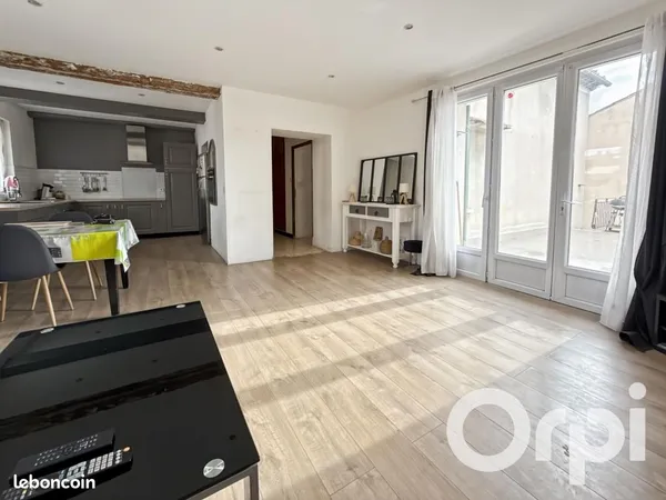 Appartement 5 pièces 177 m² 
