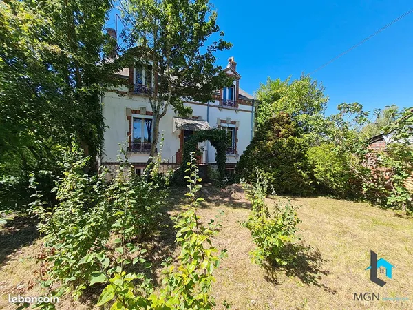 Maison 7 pièces 142 m² 