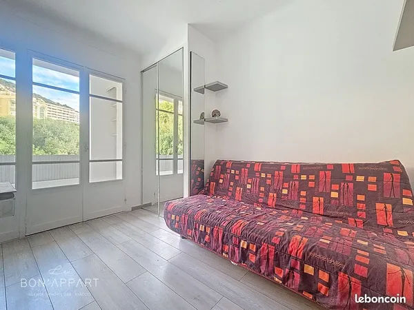 Appartement 1 pièce 16 m² 