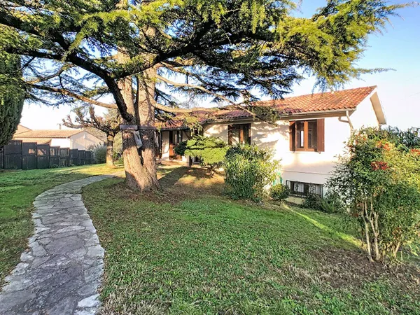 Maison 6 pièces 152 m² 