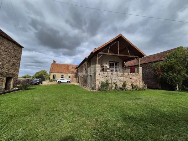 Maison 13 pièces 93 m² 
