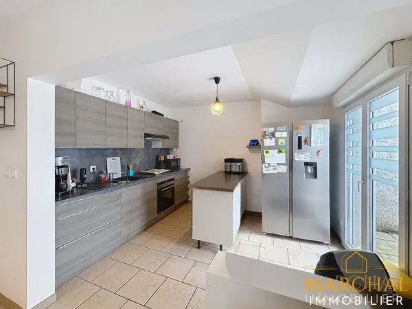 Maison 6 pièces 180 m² 
