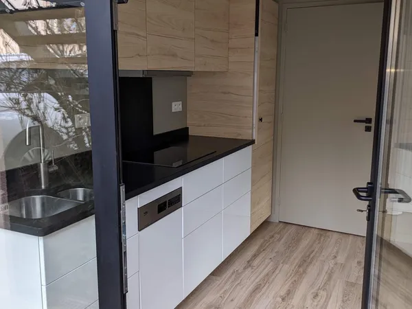 Loue appartement 44m² avec patio et parking, RENNES, quartier Thabor 