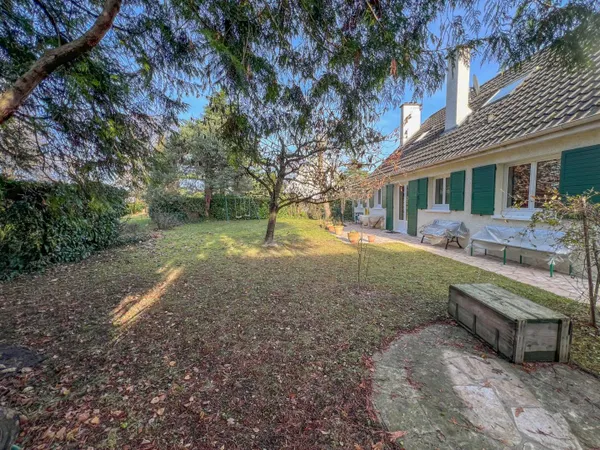 Maison 7 pièces 140 m² 
