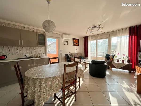 Appartement 4 pièces 83 m² 