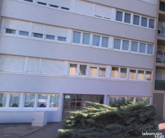 Studio 1 pièce 37 m² 