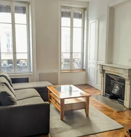 Appartement 2 pièces 53 m² 