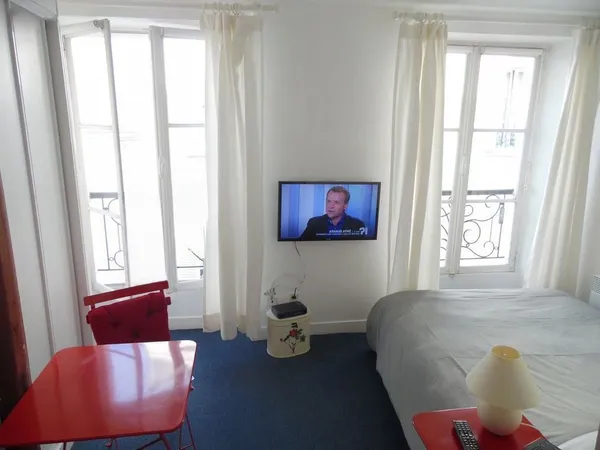 Studio de charme coeur de paris 