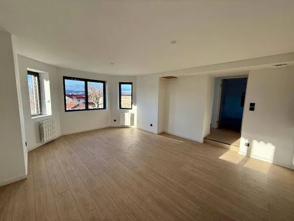 Duplex 2 pièces 61 m² 