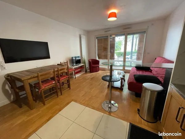 Appartement 3 pièces - 67 m² avec loggia - Résidence récente et sécurisée 