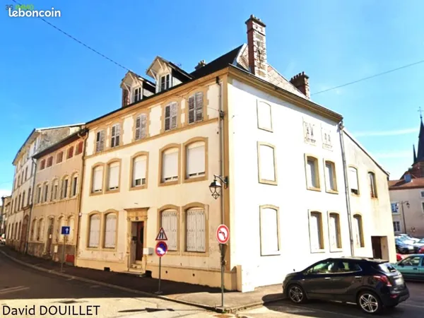 Maison 14 pièces 245 m² 
