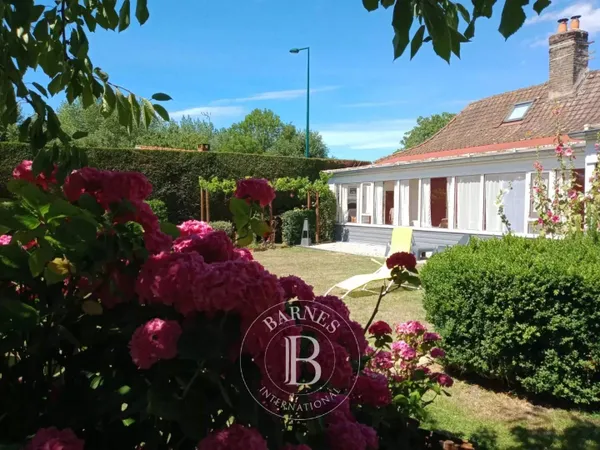 Maison 10 pièces 250 m² 