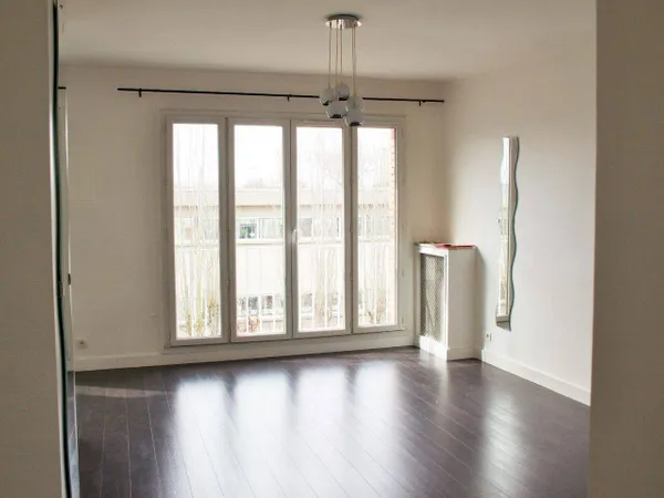 Appartement 3 pièces 53 m² 