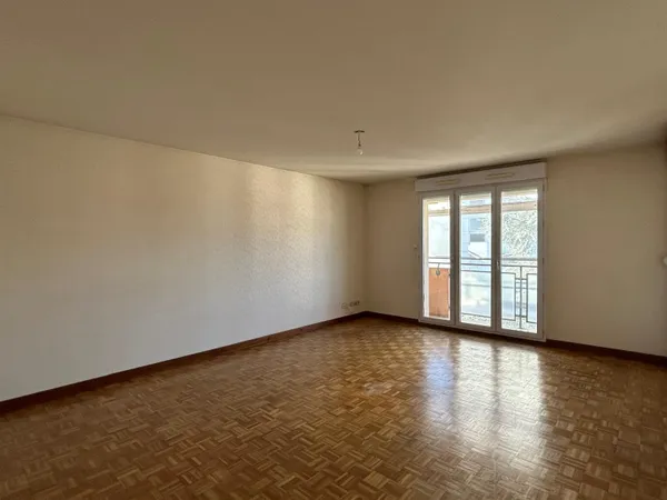 APPARTEMENT T4 78m2 AVEC LOGGIA 