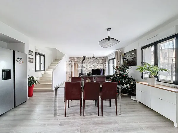 Maison 4 pièces 113 m² 