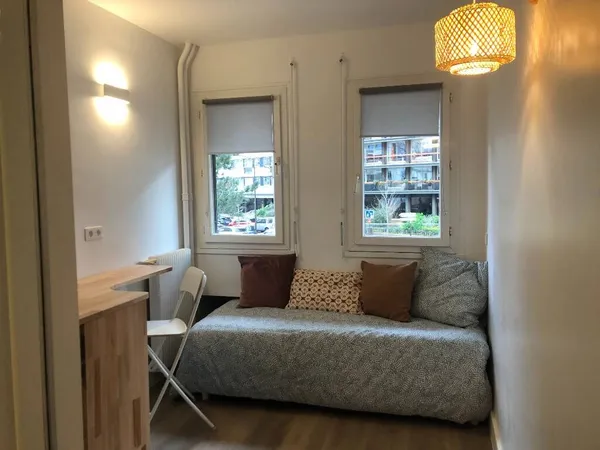 Appartement 1 pièce 11 m² 