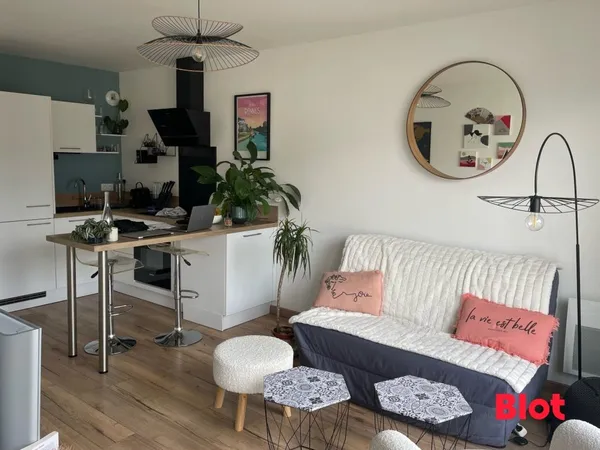 A LOUER / RENNES VILLEJEAN - Appartement T1bis meublé - 36.10m² - 670€ CC - PARKING 