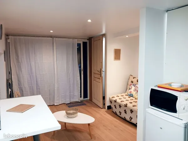 Studio bord de mer proche intechmer 