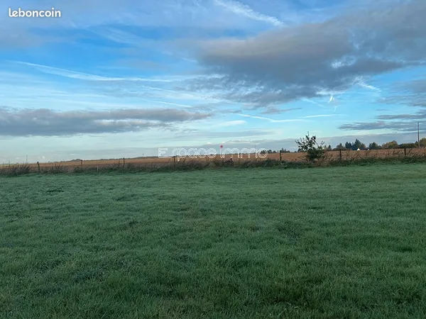 Terrain 1095 m² MONTVILLE 