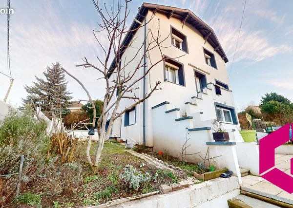 Immeuble de rapport 8 pièces 221 m² 