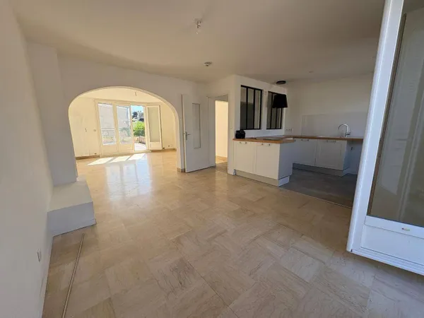 Appartement 5 pièces 107 m² 