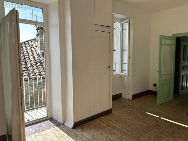 Appartement 4 pièces 104 m² 