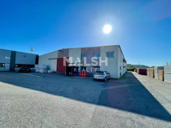 Local d'Activités à BRIGNAIS - A VENDRE OU A LOUER - 1600 m² 