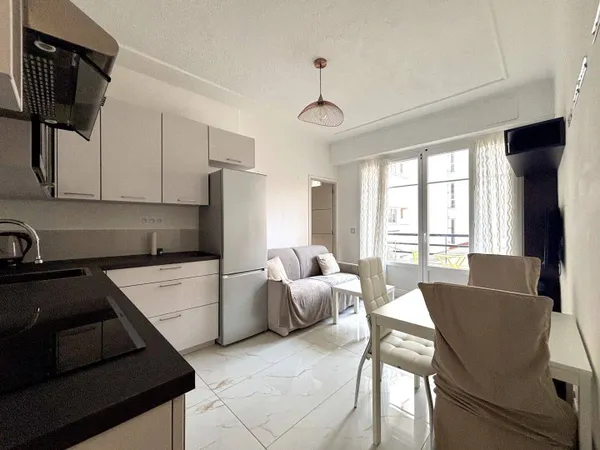 Appartement 3 pièces 42 m² 