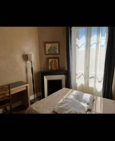 Studio 1 pièce 16 m² 