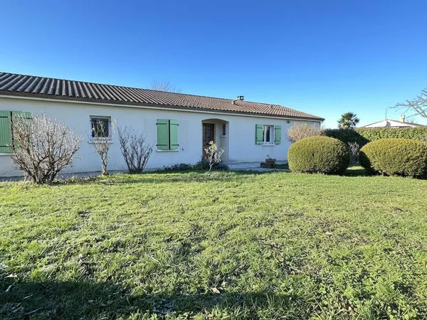 Maison de plain-pied 5 pièces 130 m² 