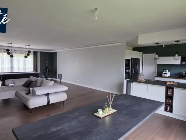 Maison 6 pièces 160 m² 
