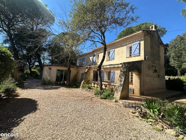 Maison 6 pièces 160 m² 