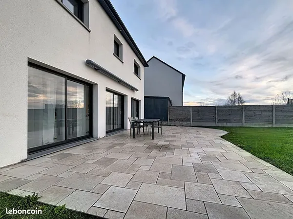 Maison 6 pièces 178 m² 