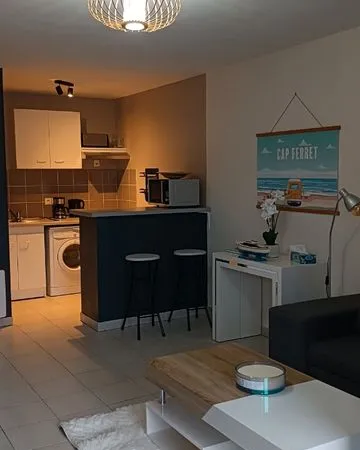 Location T2 LANTON 42M2 