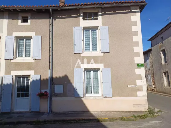 MAISON DE VILLE 