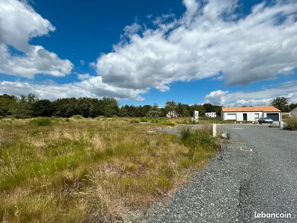 Terrain 575 m² Saint Aignan Grandlieu 
