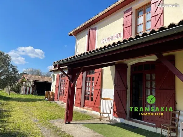 Propriété 5 pièces 146 m² 