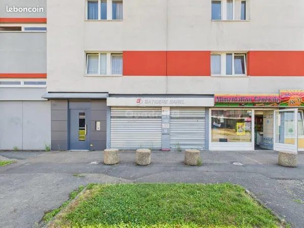 Local commercial 66 m² 