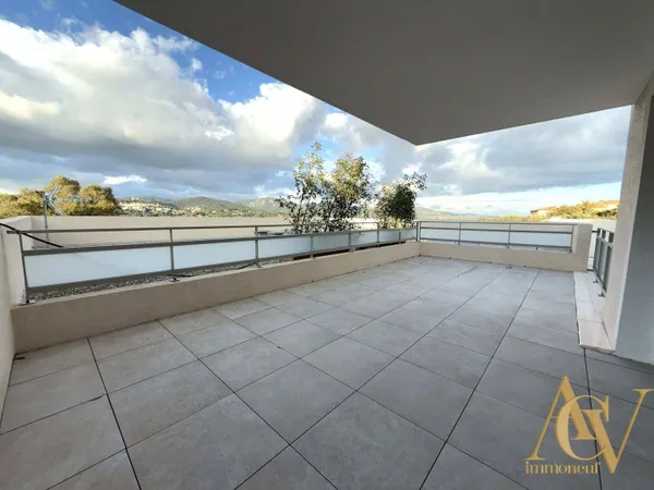 Appartement 3 pièces 66 m² 
