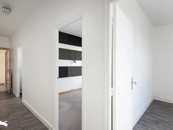Appartement de 5 pièces principales 