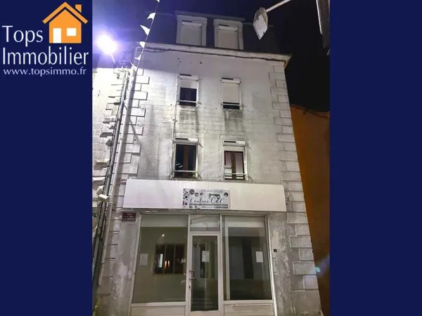 Appartement rénové 2 pièces 28 m² 