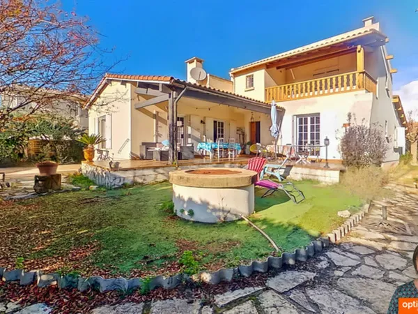 Maison 5 pièces 158 m² 