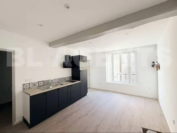Studio 1 pièce 22 m² 