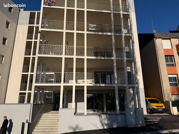 Local commercial 60 m² 