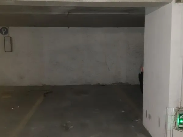 Loue parking sécurisé Paris Bastille 115 euros 