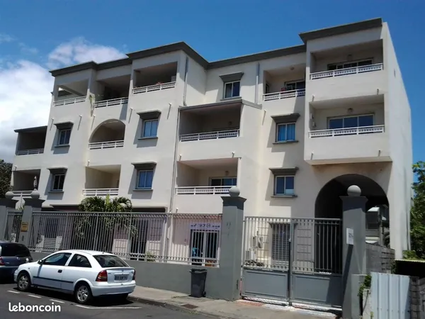 Bureaux 100 m² 